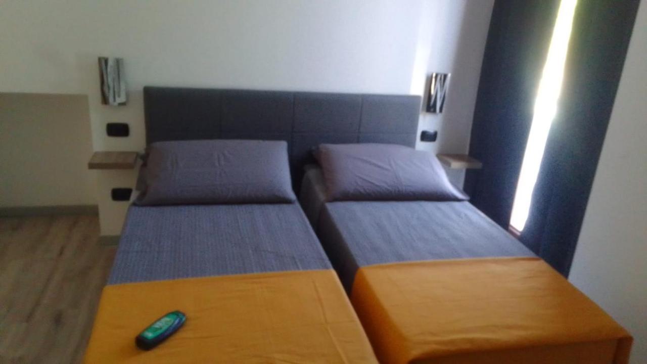 Poste Regie - Milan Guest House Pokoj fotografie